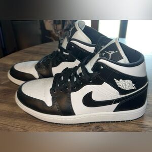 Air Jordan 1 Womens Size 10